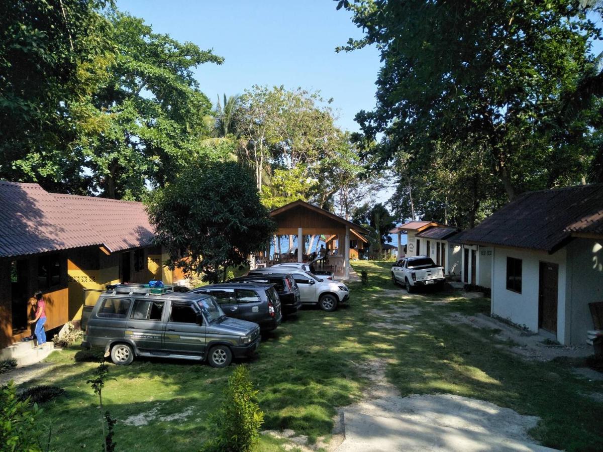 Aundanao Oasis Beach Samal Exteriör bild