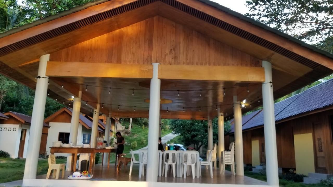 Aundanao Oasis Beach Samal Exteriör bild