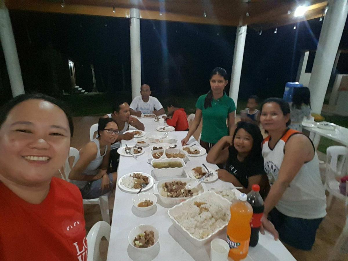 Aundanao Oasis Beach Samal Exteriör bild