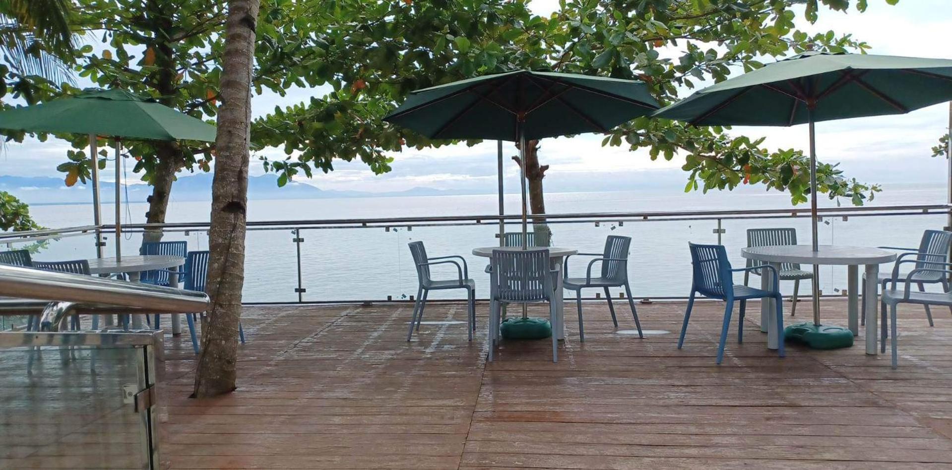 Aundanao Oasis Beach Samal Exteriör bild