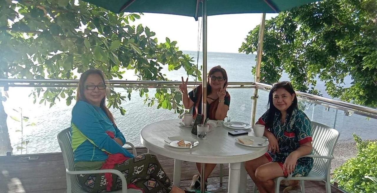Aundanao Oasis Beach Samal Exteriör bild